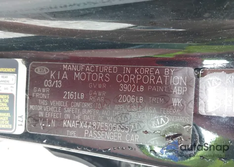 2014 Kia Forte Ex z USA, uszkodzony, nr VIN KNAFX4A87E5056557